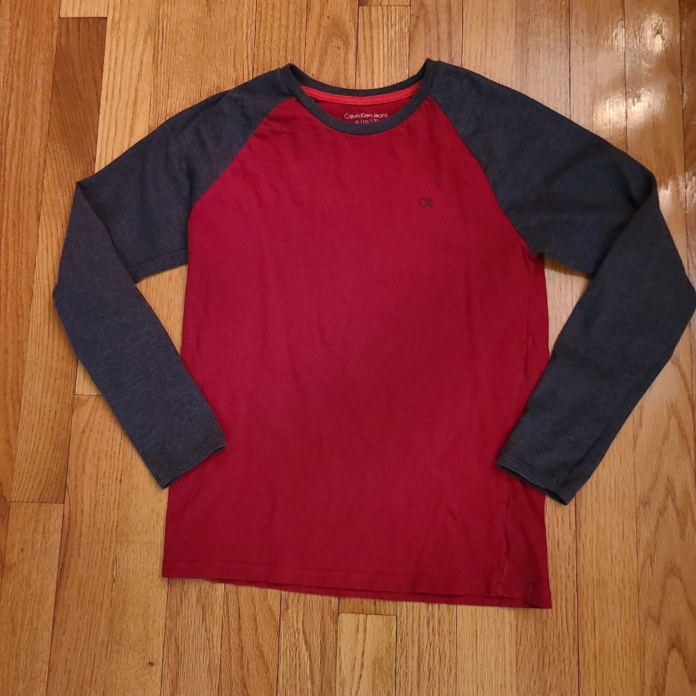Calvin Klein long sleeve tshirt